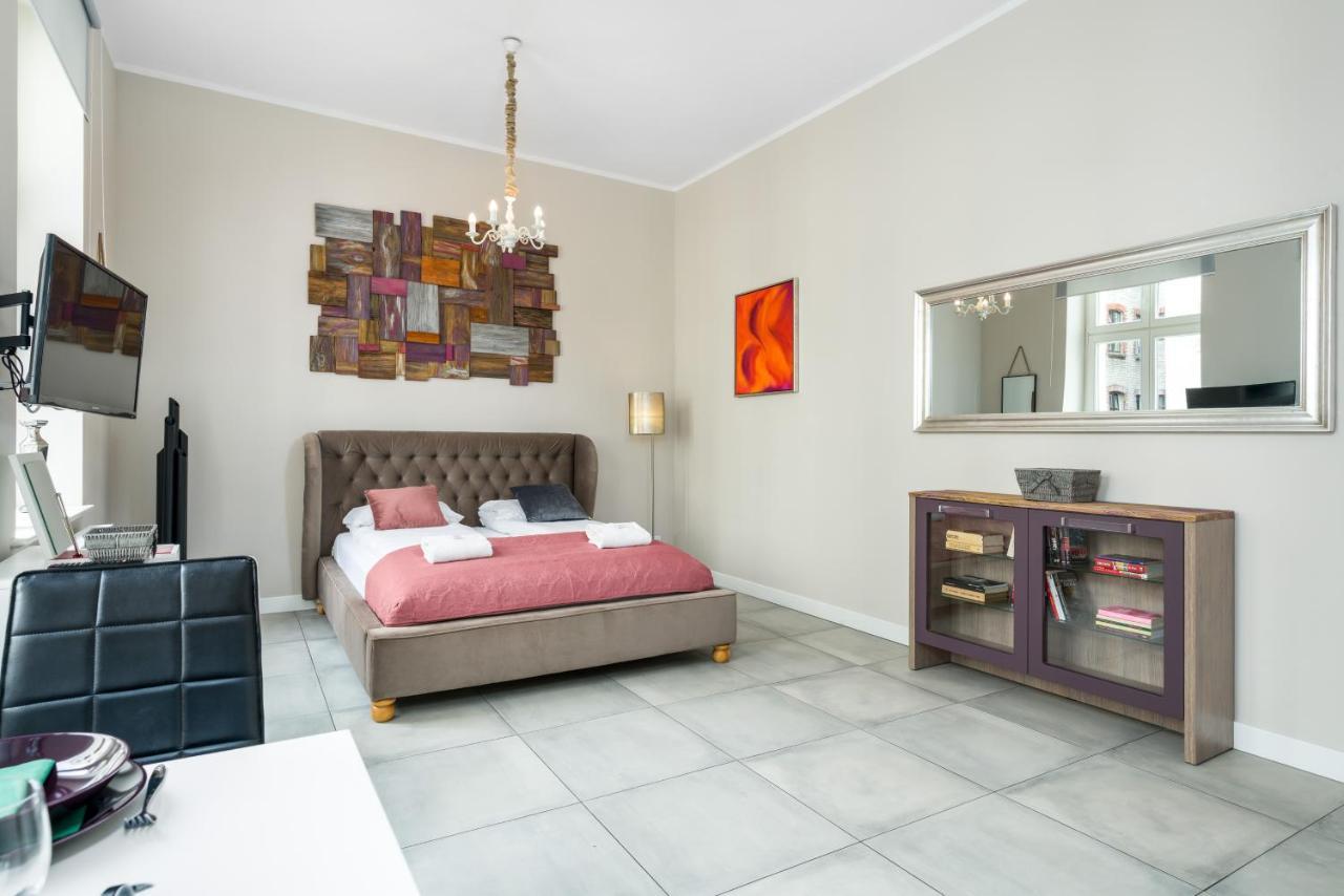 Modish Studio Poznan Old Town By Noclegi Renters Esterno foto