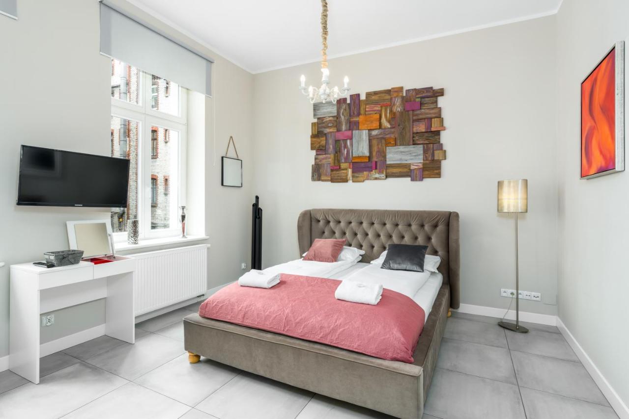 Modish Studio Poznan Old Town By Noclegi Renters Esterno foto