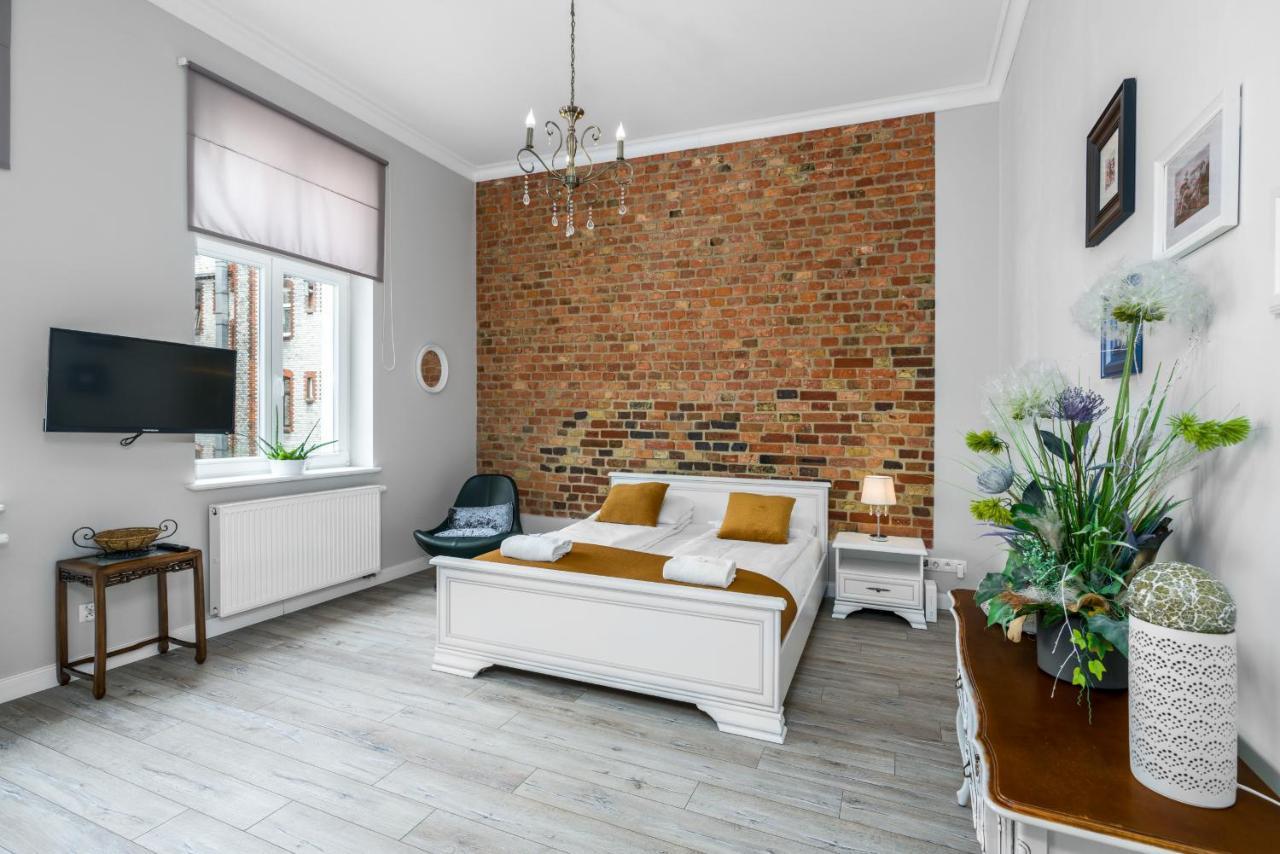 Modish Studio Poznan Old Town By Noclegi Renters Esterno foto